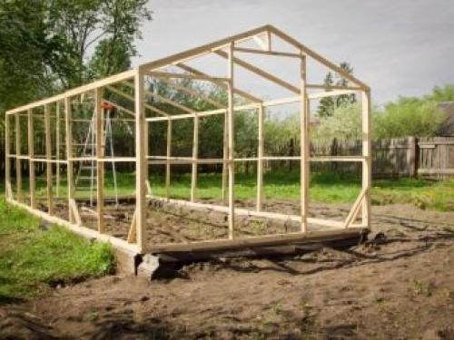 10 способов сделать теплицу своими руками. Виды и этапы строительства теплиц 05 10 способов сделать теплицу своими руками. Виды и этапы строительства теплиц 05