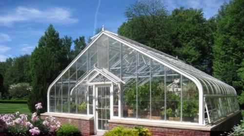 Всесезонная теплица своими руками. Зимние теплицы: особенности устройства и изготовления