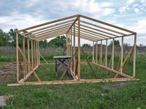 Как сделать теплицу из подручных средств. Руководство, как сделать парник из подручных материалов: особенности конструкции, чертежи и расчеты, фото