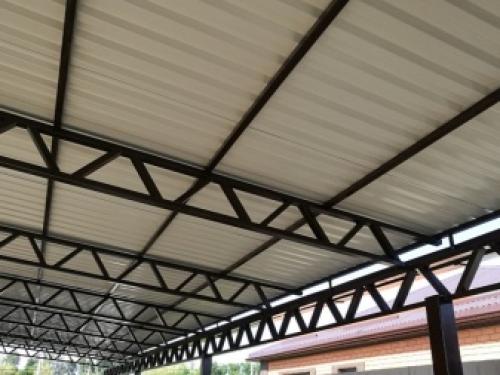 Навес для машины из профильной трубы. Особенности 10 Навес для машины из профильной трубы. Особенности 10