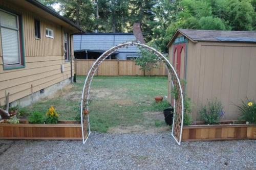 Арка из металлопластиковой трубы. Как сделать арку из пластиковых труб в саду