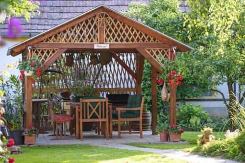 Садовые шпалеры для вьющихся растений своими руками. Из дерева 20 Садовые шпалеры для вьющихся растений своими руками. Из дерева 20