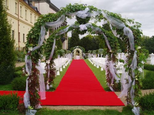 Арка из фатина своими руками. Свадебная арка своими руками: идеи и пошаговые инструкции изготовления