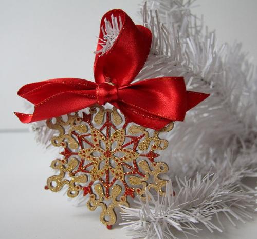 Поделки из спилов дерева на Новый год. на Новый Год.