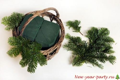 Экибаны из елочных веток. Как сделать поделку Новогодний букет своими руками? 06 Экибаны из елочных веток. Как сделать поделку Новогодний букет своими руками? 06